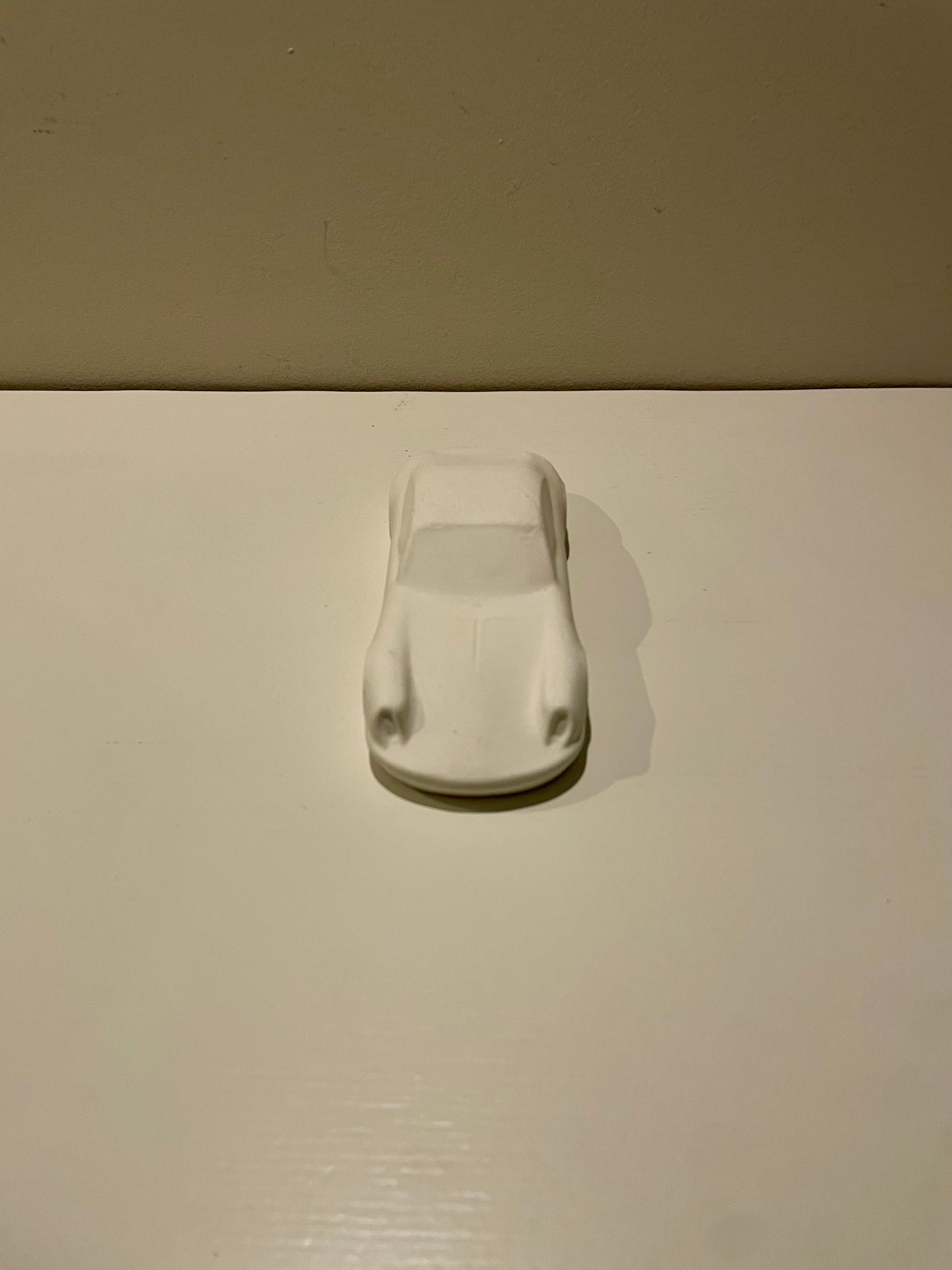 911 Skulptur aus Gipskeramik - 19cm in weiß